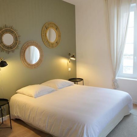 T3 De Charme Situe En Hyper Centre Avec Wifi, Linge, Draps, Savons Et Serviettes Fournis Cognac Eksteriør bilde